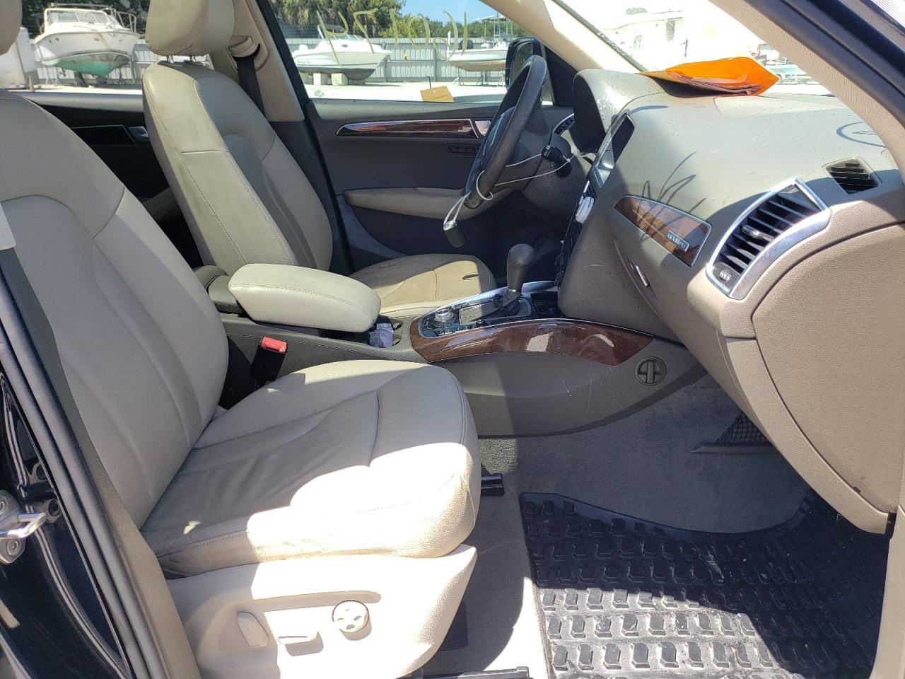 Photo 5 from auction – 2010 AUDI Q5 PREMIUM with VIN WA1LKAFPXAA028184