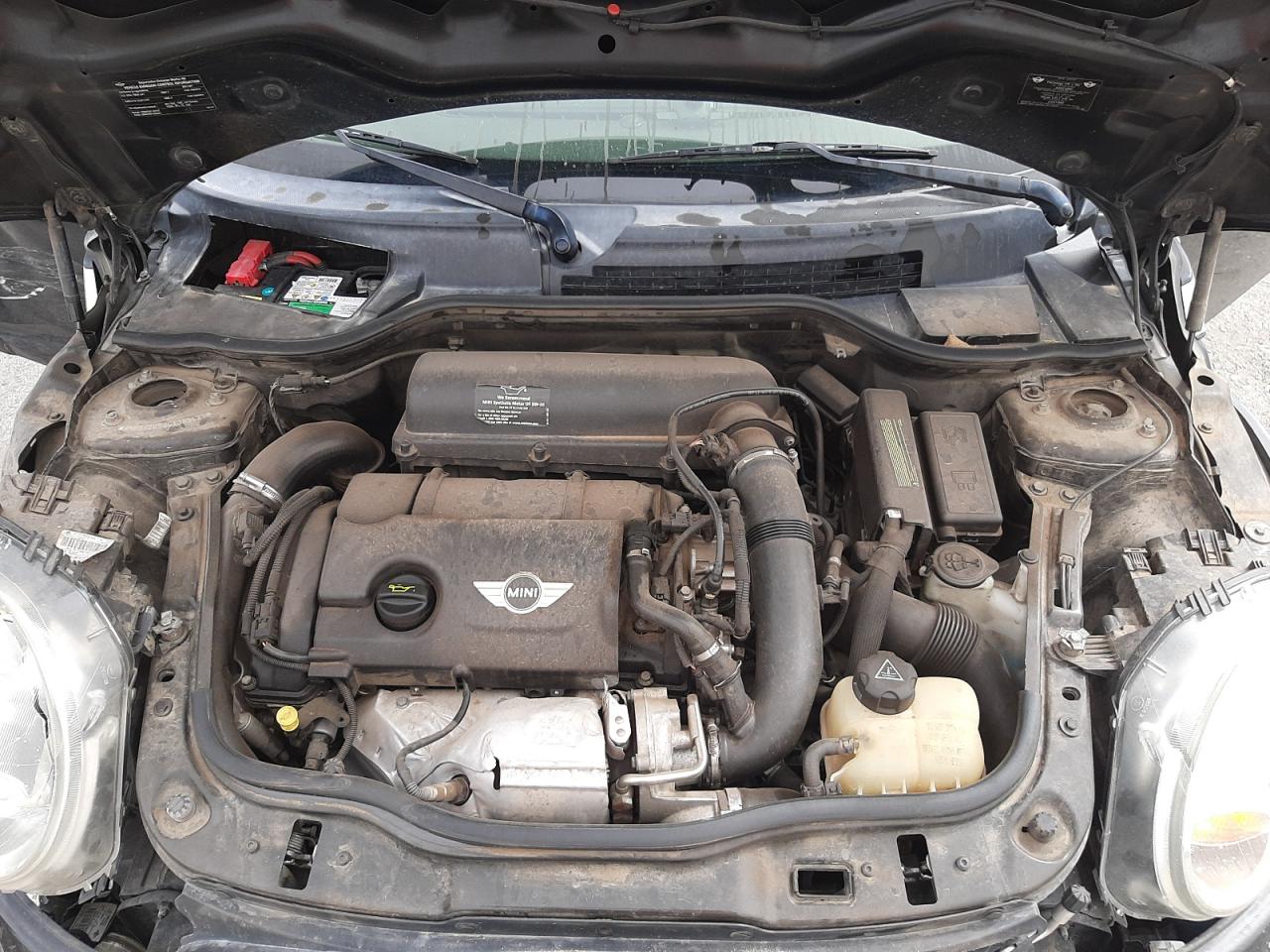 Photo 7 from auction – 2012 MINI COOPER S with VIN WMWSV3C52CT385421