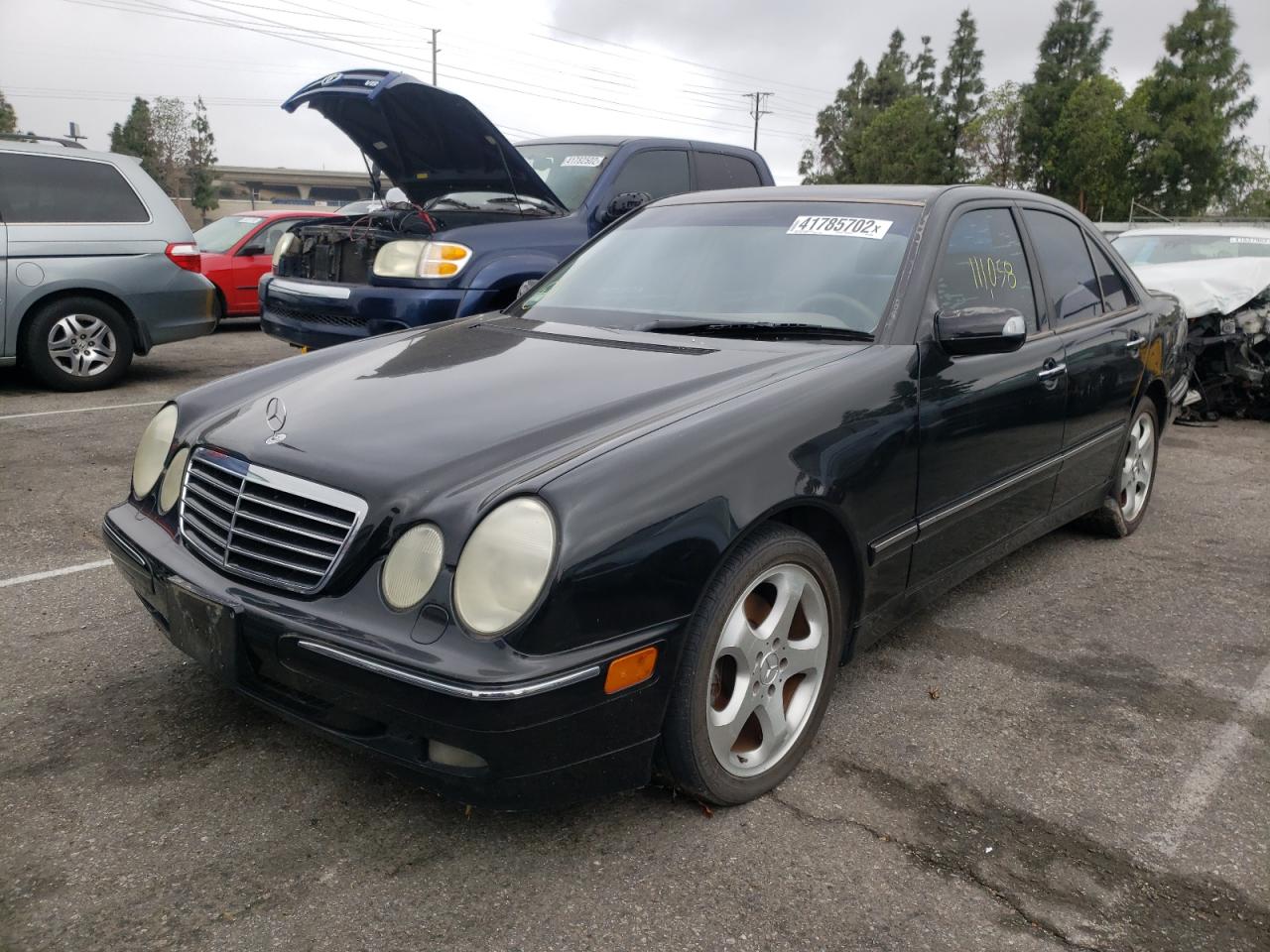 Photo 2 from auction – 2002 MERCEDES-BENZ E 430 with VIN WDBJF70JX2B485788