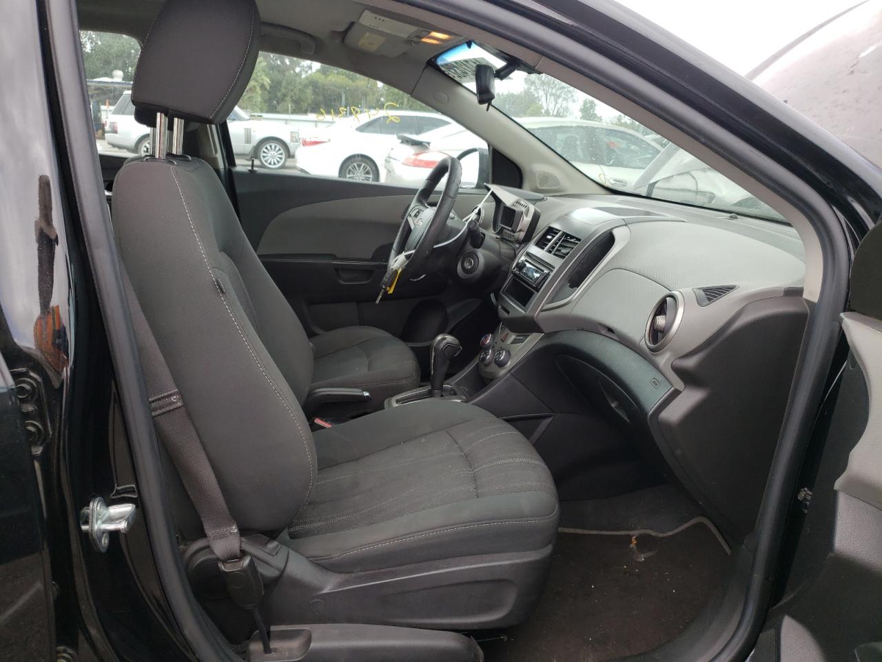Photo 5 from auction – 2012 CHEVROLET SONIC LT with VIN 1G1JC6SH0C4119450