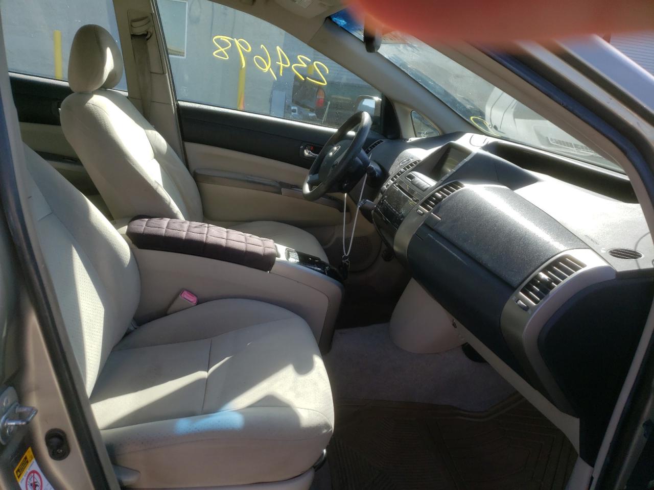 Photo 5 from auction – 2006 TOYOTA PRIUS with VIN JTDKB20U063131566