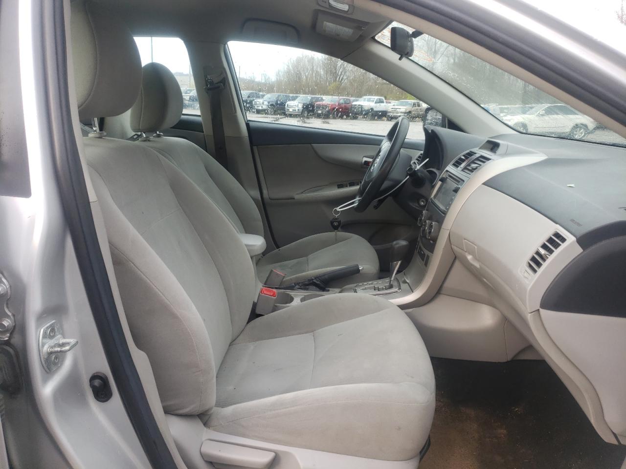 Photo 5 from auction – 2013 TOYOTA CORILLA with VIN 5YFBU4EE0DP151585