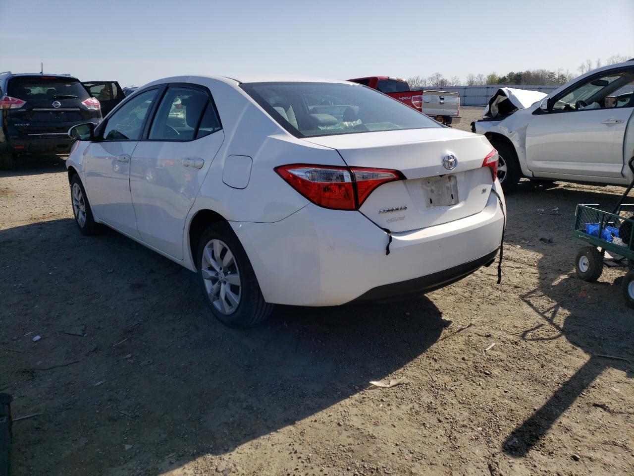 Photo 3 from auction – 2014 TOYOTA COROLLA L with VIN 2T1BURHEXEC160899