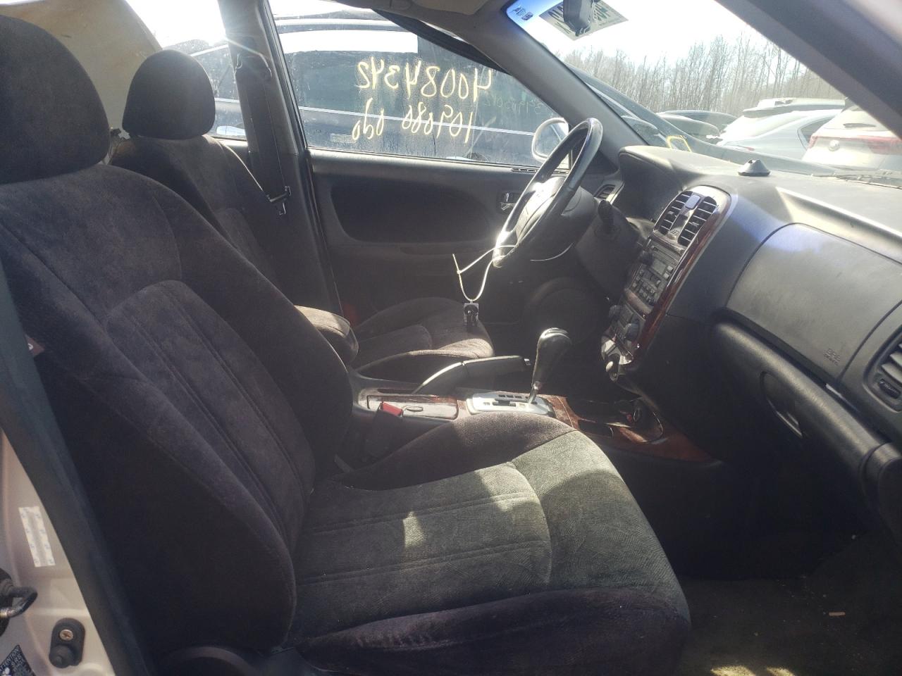 Photo 6 from auction – 2002 HYUNDAI SONATA GLS with VIN KMHWF35H02A715071