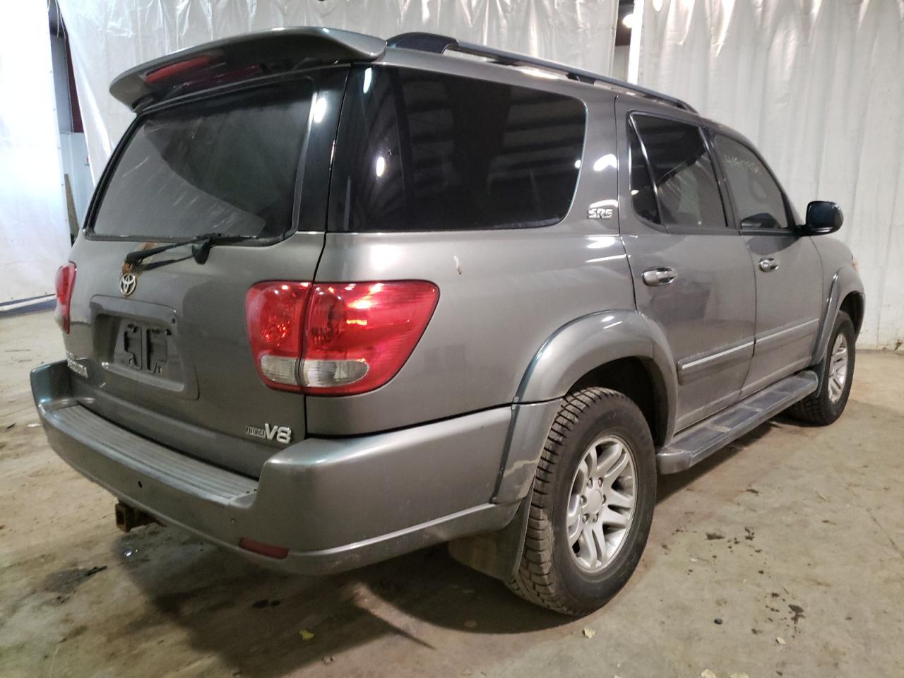 Photo 4 from auction – 2005 TOYOTA SEQUOIA SR with VIN 5TDZT34AX5S253284