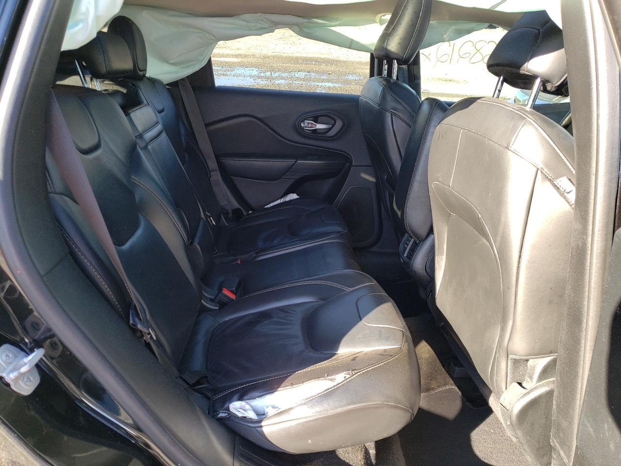 Photo 6 from auction – 2015 JEEP CHEROKEE L with VIN 1C4PJMDB9FW703245