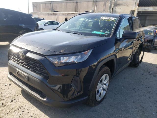 Photo 2 from auction – 2020 TOYOTA RAV4 LE with VIN 2T3F1RFV4LW096133