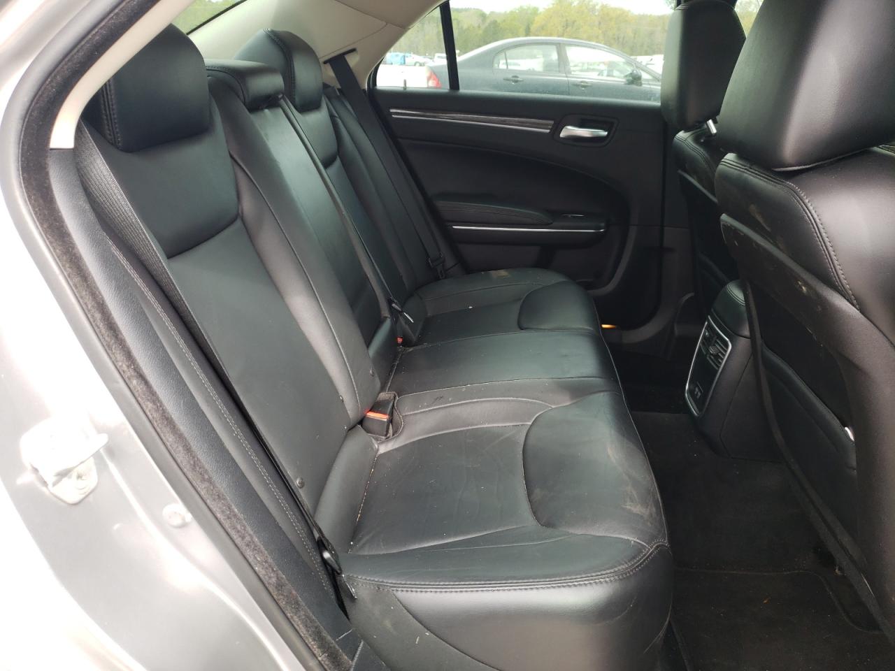 Photo 6 from auction – 2015 CHRYSLER 300 LIMITE with VIN 2C3CCAAG6FH743003
