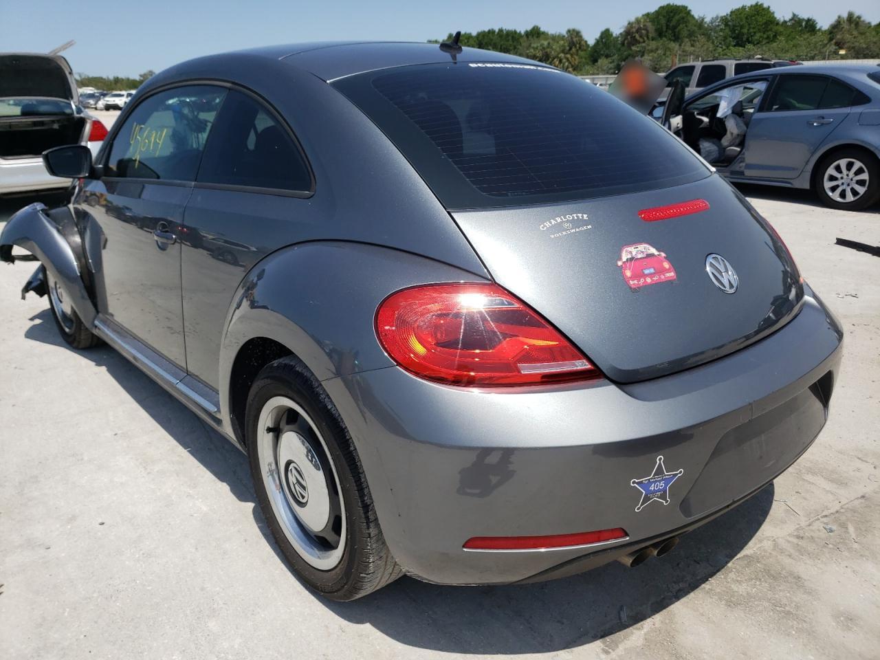 Photo 3 from auction – 2012 VOLKSWAGEN BEETLE with VIN 3VWJP7AT4CM627655