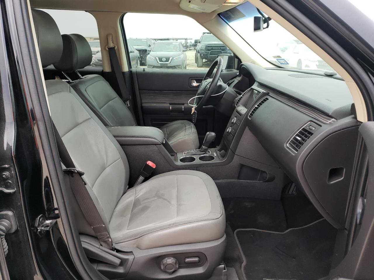 Photo 5 from auction – 2018 FORD FLEX SEL with VIN 2FMGK5C84JBA09092
