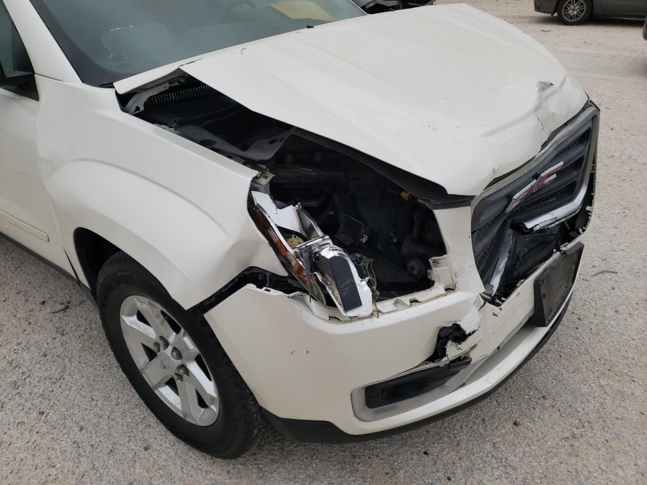 Photo 9 from auction – 2015 GMC ACADIA SLE with VIN 1GKKRPKD5FJ329162