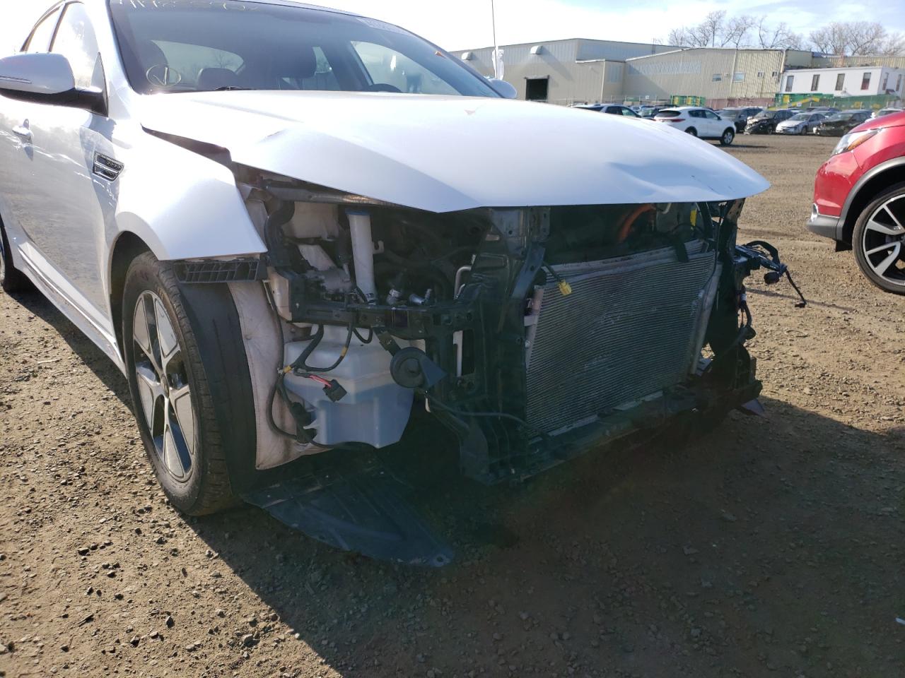 Photo 9 from auction – 2013 KIA OPTIMA HYB with VIN KNAGM4AD0D5061334