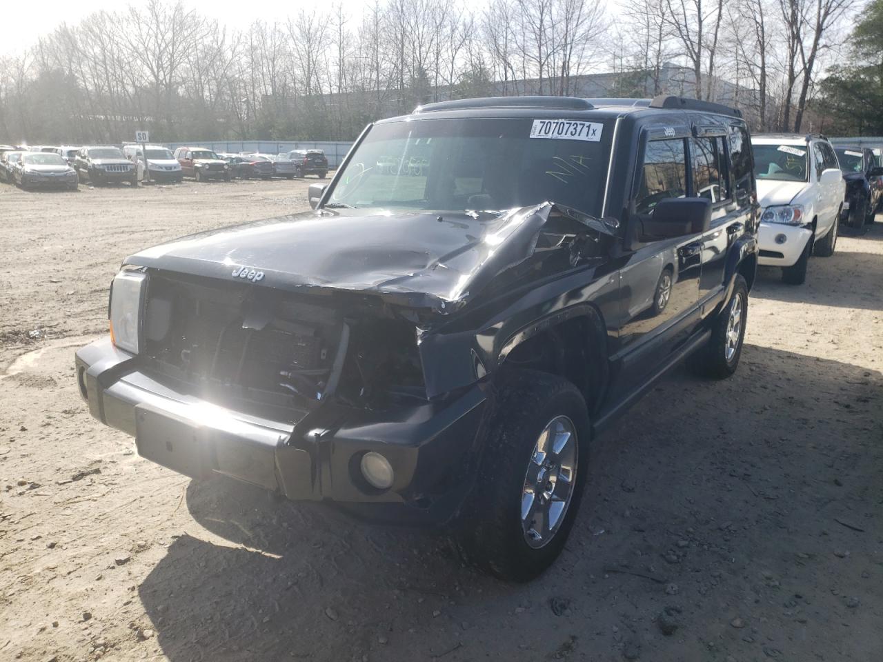 Photo 2 from auction – 2007 JEEP COMMANDER with VIN 1J8HG48K47C625501
