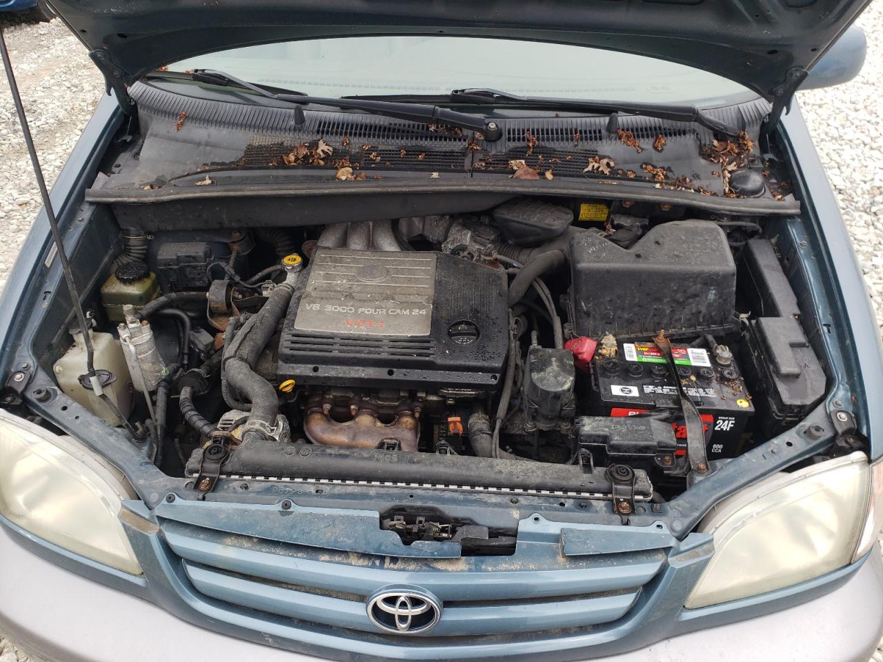 Photo 7 from auction – 2002 TOYOTA SIENNA LE with VIN 4T3ZF13C92U495606