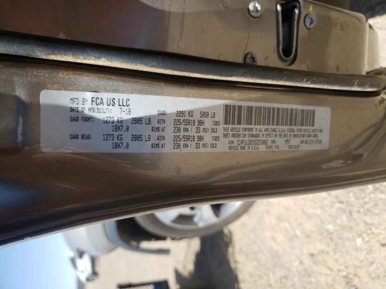 Photo 10 from auction – 2019 JEEP CHEROKEE L with VIN 1C4PJLDB1KD233082