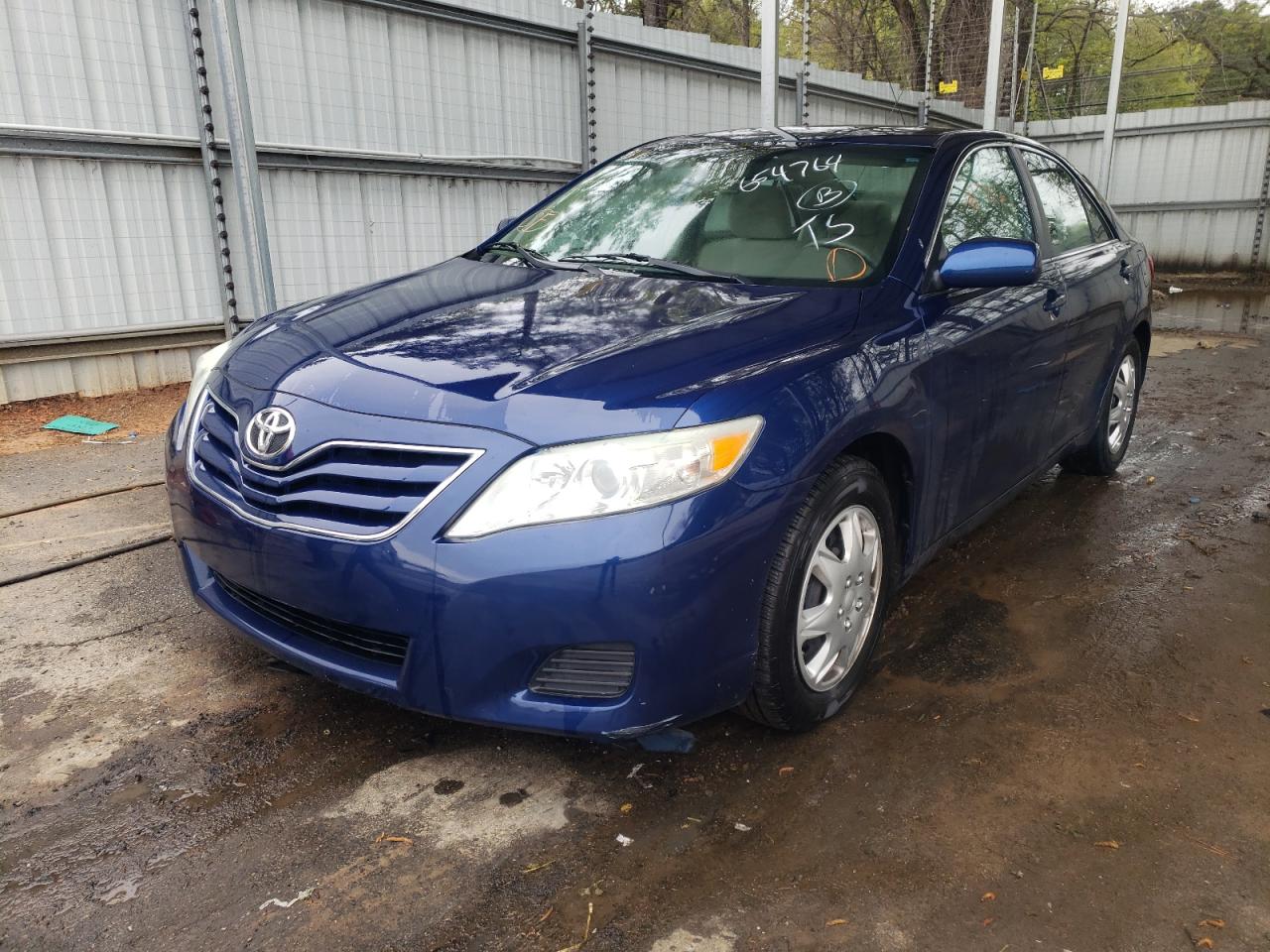 Photo 2 from auction – 2011 TOYOTA CAMRY BASE with VIN 4T1BF3EK9BU654764