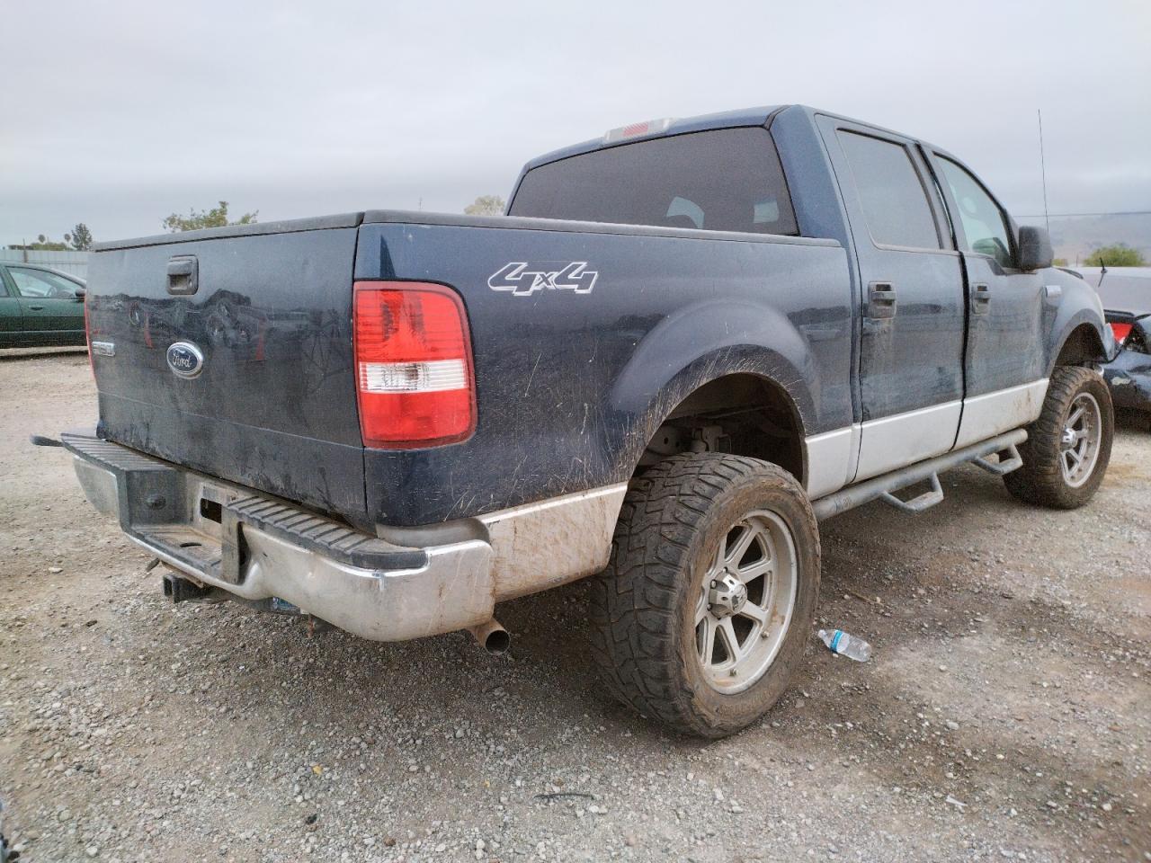 Photo 4 from auction – 2005 FORD F150 SUPER with VIN 1FTPW14545FA49490