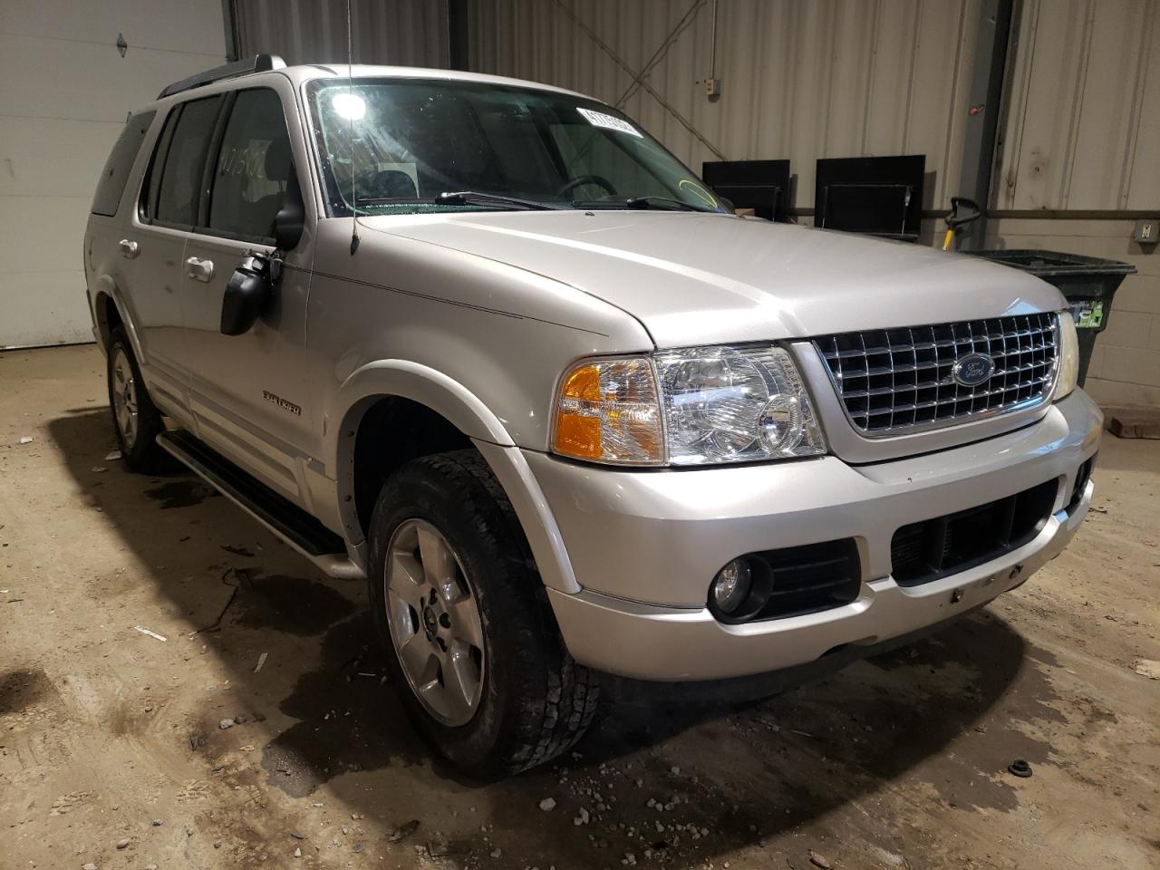 FORD EXPLORER L 2005 with VIN 1FMDU75E85UB83646 - Photo from auction