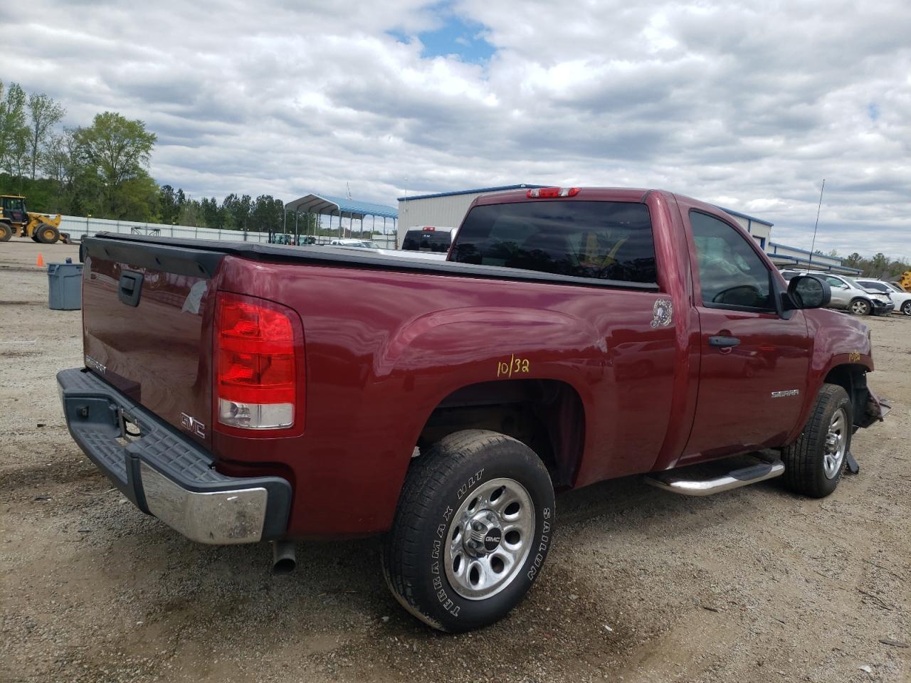 Photo 4 from auction – 2013 GMC SIERRA C15 with VIN 1GTN1TEX6DZ357422