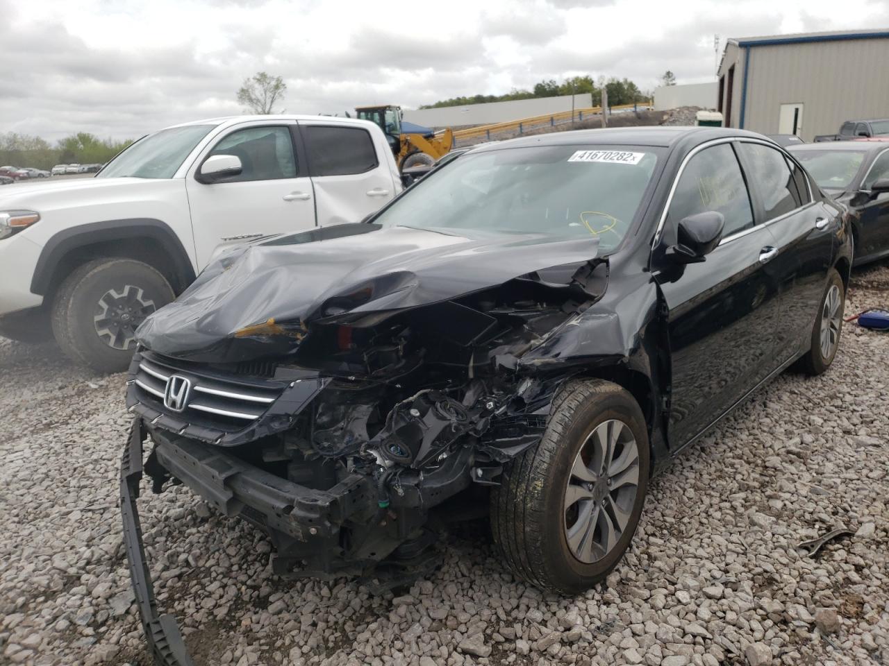 Photo 2 from auction – 2015 HONDA ACCORD LX with VIN 1HGCR2F37FA137828