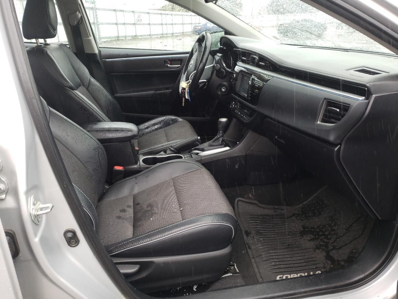 Photo 5 from auction – 2015 TOYOTA COROLLA L with VIN 2T1BURHE8FC473502