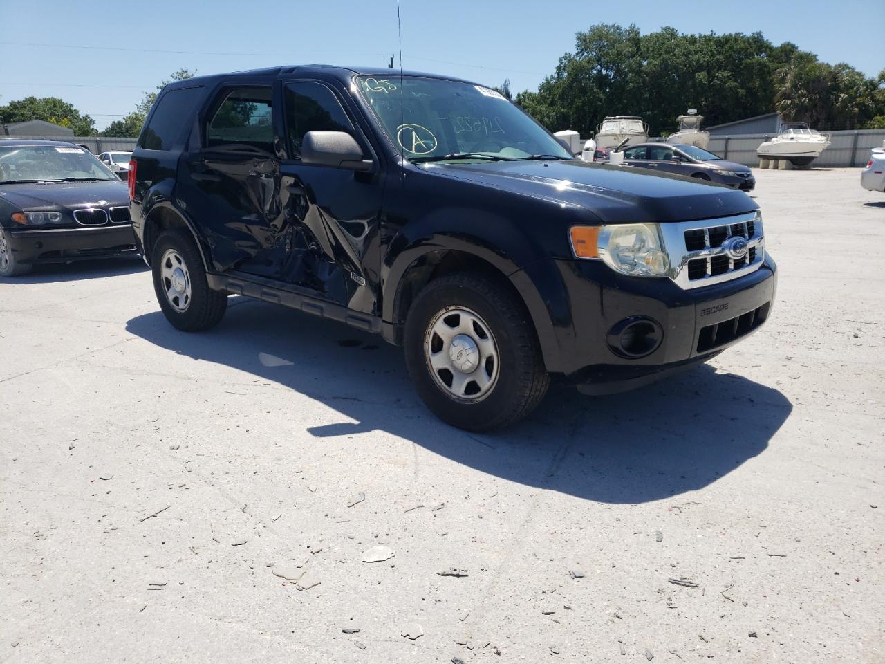 FORD ESCAPE XLS 2008 with VIN 1FMCU02Z88KC89914 - Photo from auction