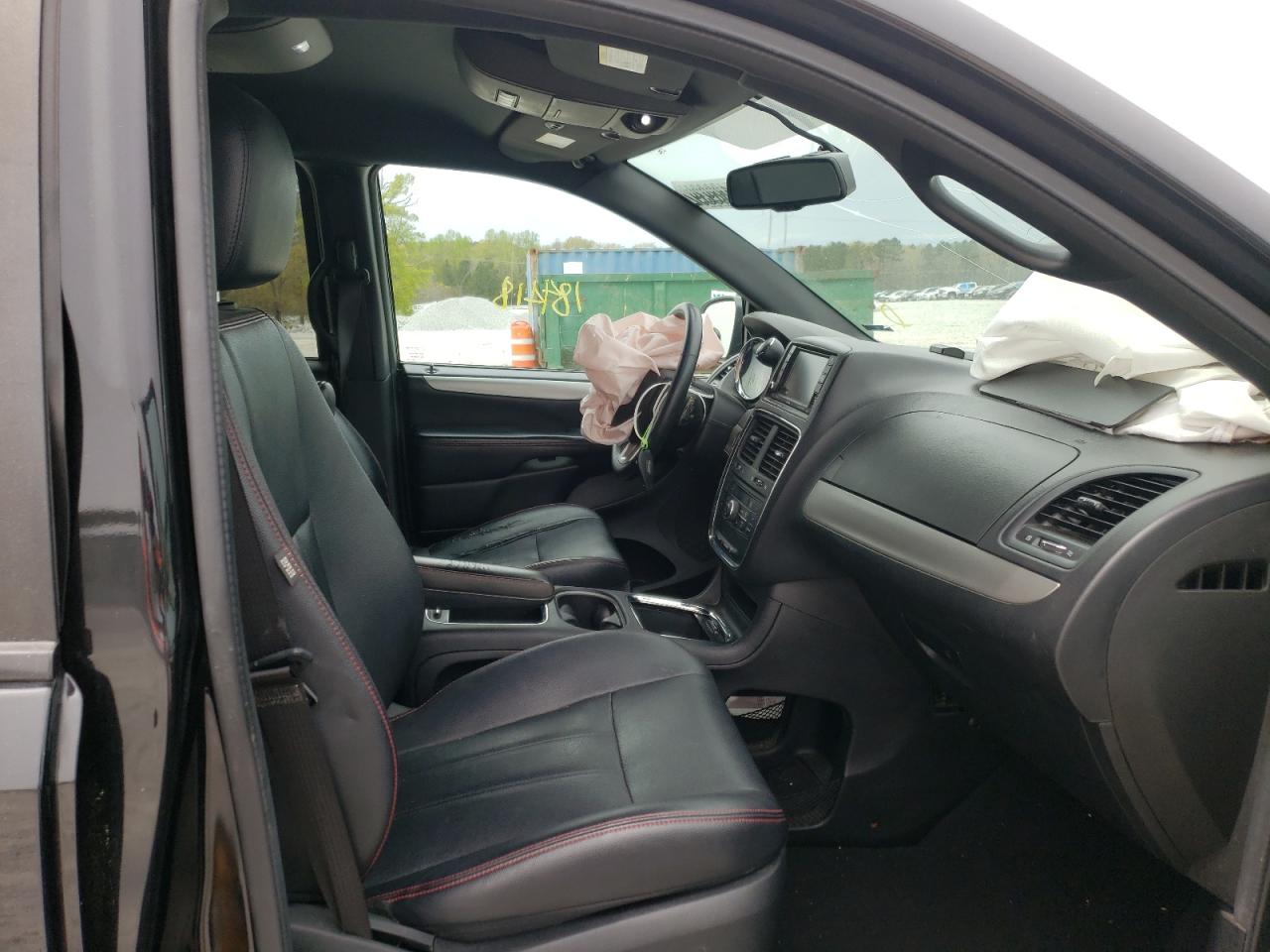 Photo 5 from auction – 2017 DODGE GRAND CARA with VIN 2C4RDGEG0HR755645
