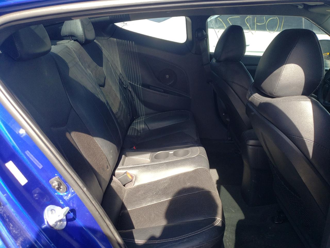 Photo 6 from auction – 2013 HYUNDAI VELOSTER T with VIN KMHTC6AE7DU113214
