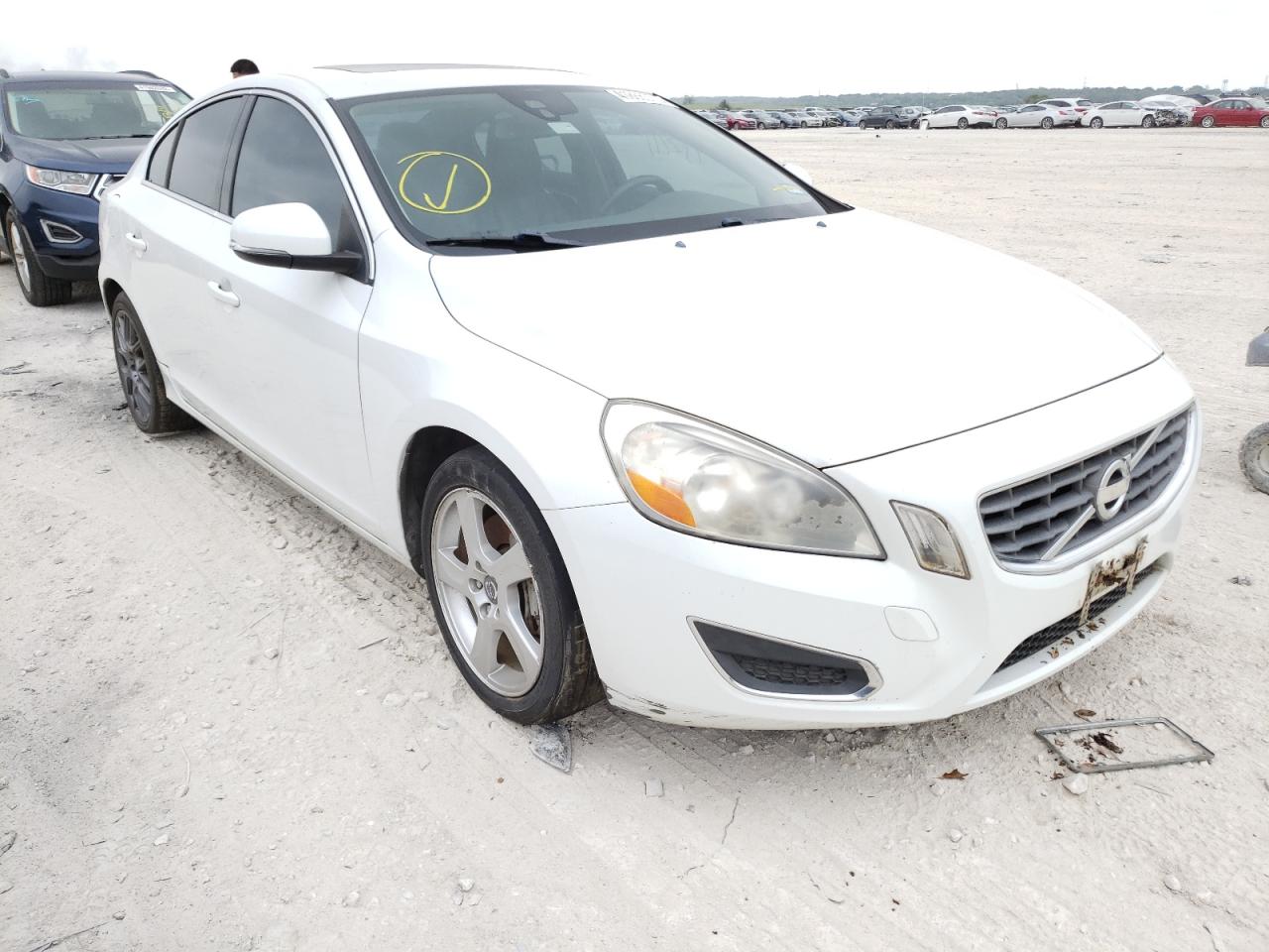 VOLVO S60 T5 2012 with VIN YV1622FS1C2084941 - Photo from auction
