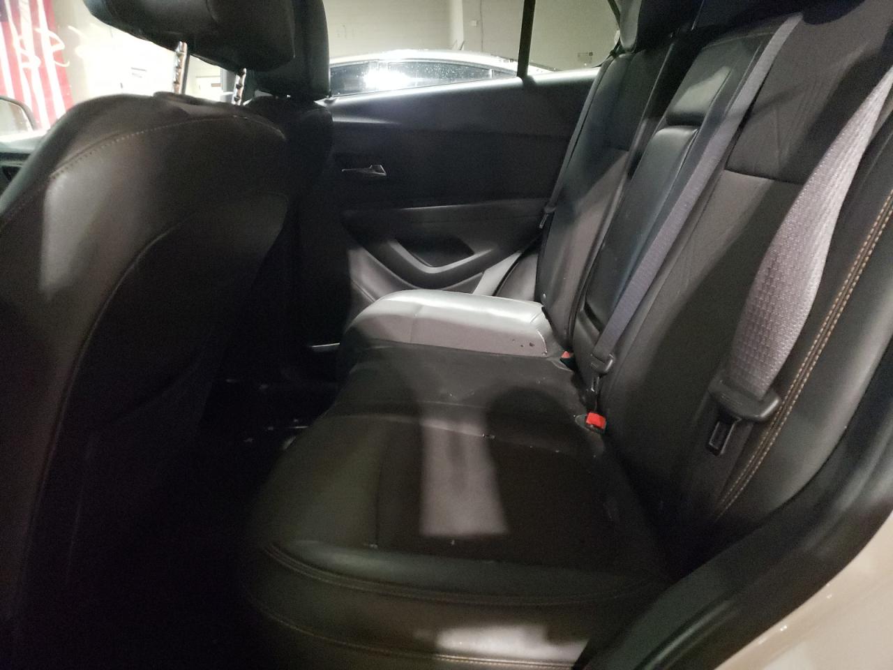 Photo 6 from auction – 2017 CHEVROLET TRAX 1LT with VIN KL7CJLSBXHB223802