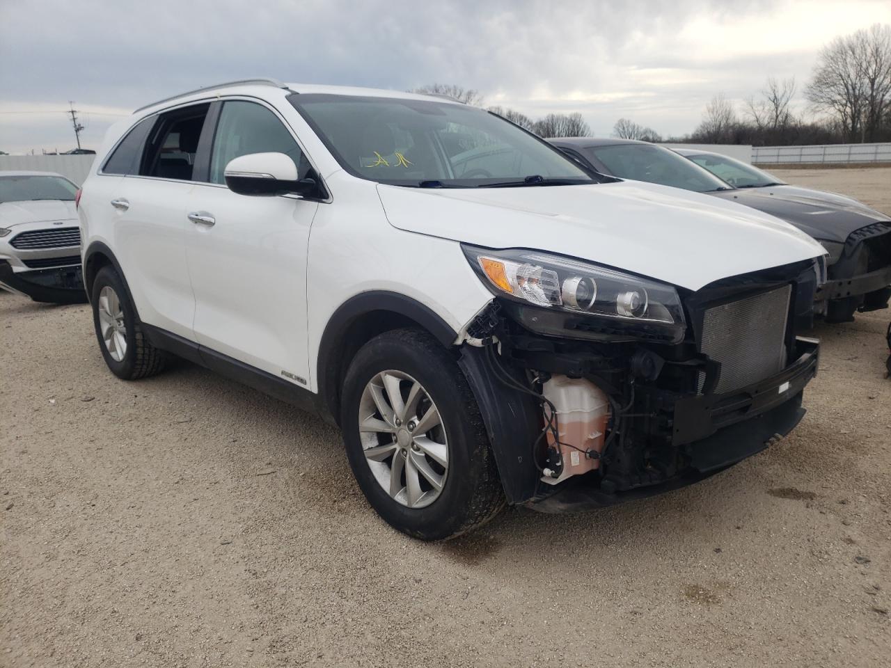 Photo 1 from auction – 2017 KIA SORENTO LX with VIN 5XYPGDA56HG192297