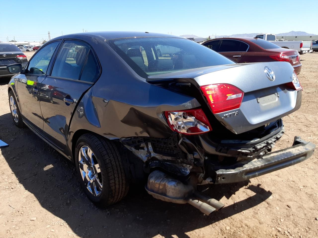 Photo 3 from auction – 2013 VOLKSWAGEN JETTA BASE with VIN 3VW2K7AJ8DM202135
