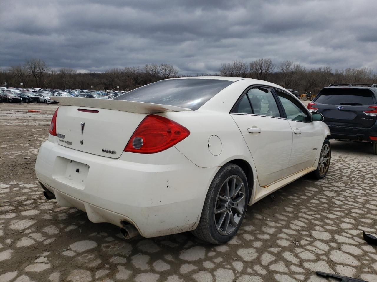 Photo 4 from auction – 2008 PONTIAC G6 GXP with VIN 1G2ZM577284220132