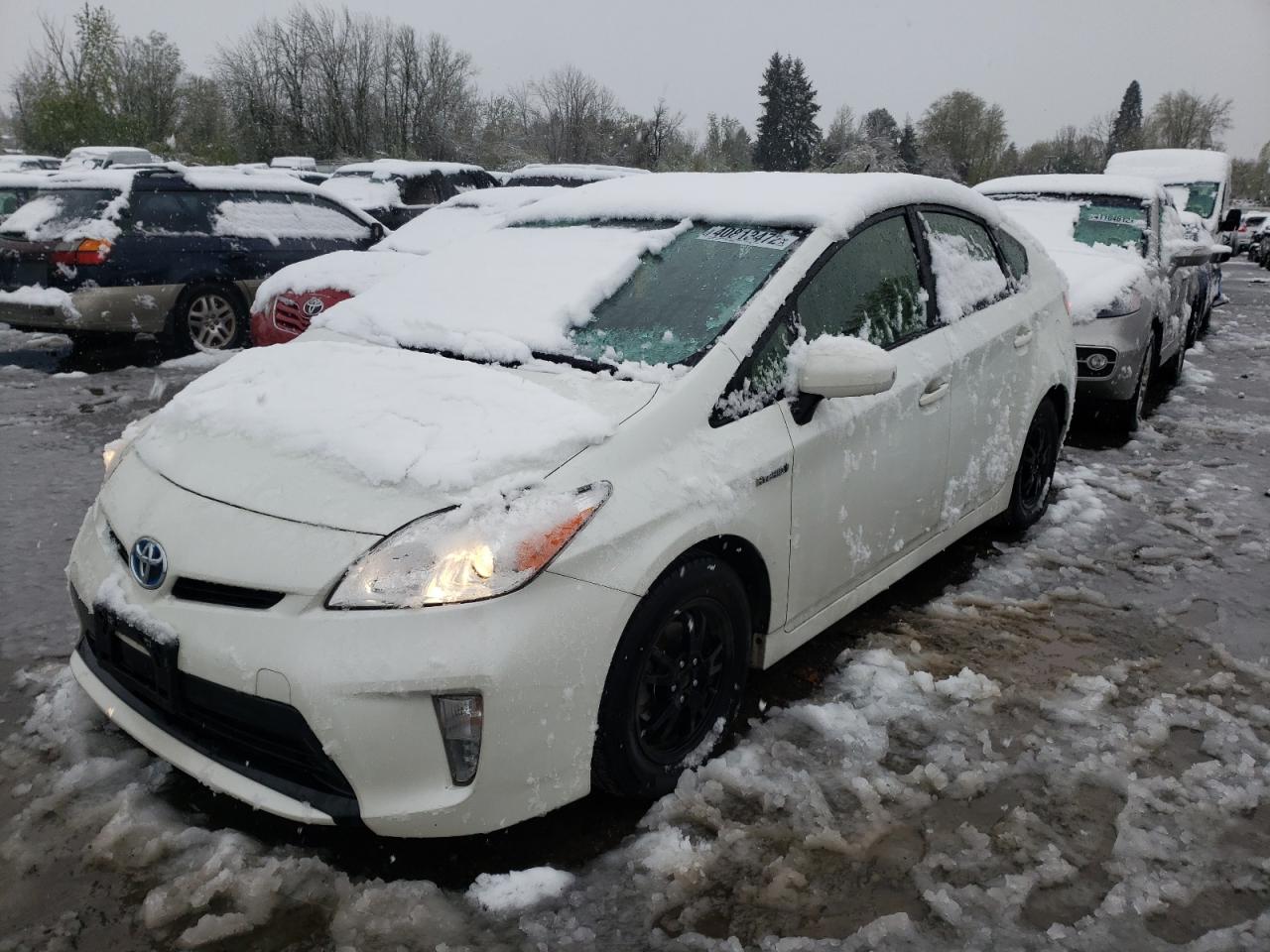 Photo 2 from auction – 2015 TOYOTA PRIUS with VIN JTDKN3DU0F0445209