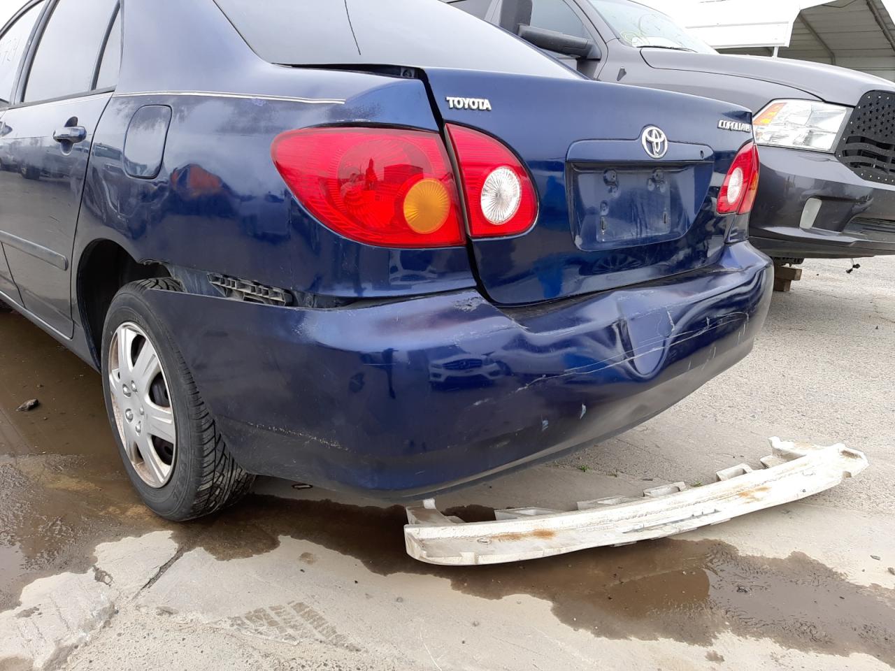 Photo 9 from auction – 2003 TOYOTA COROLLA CE with VIN JTDBR32E032000601