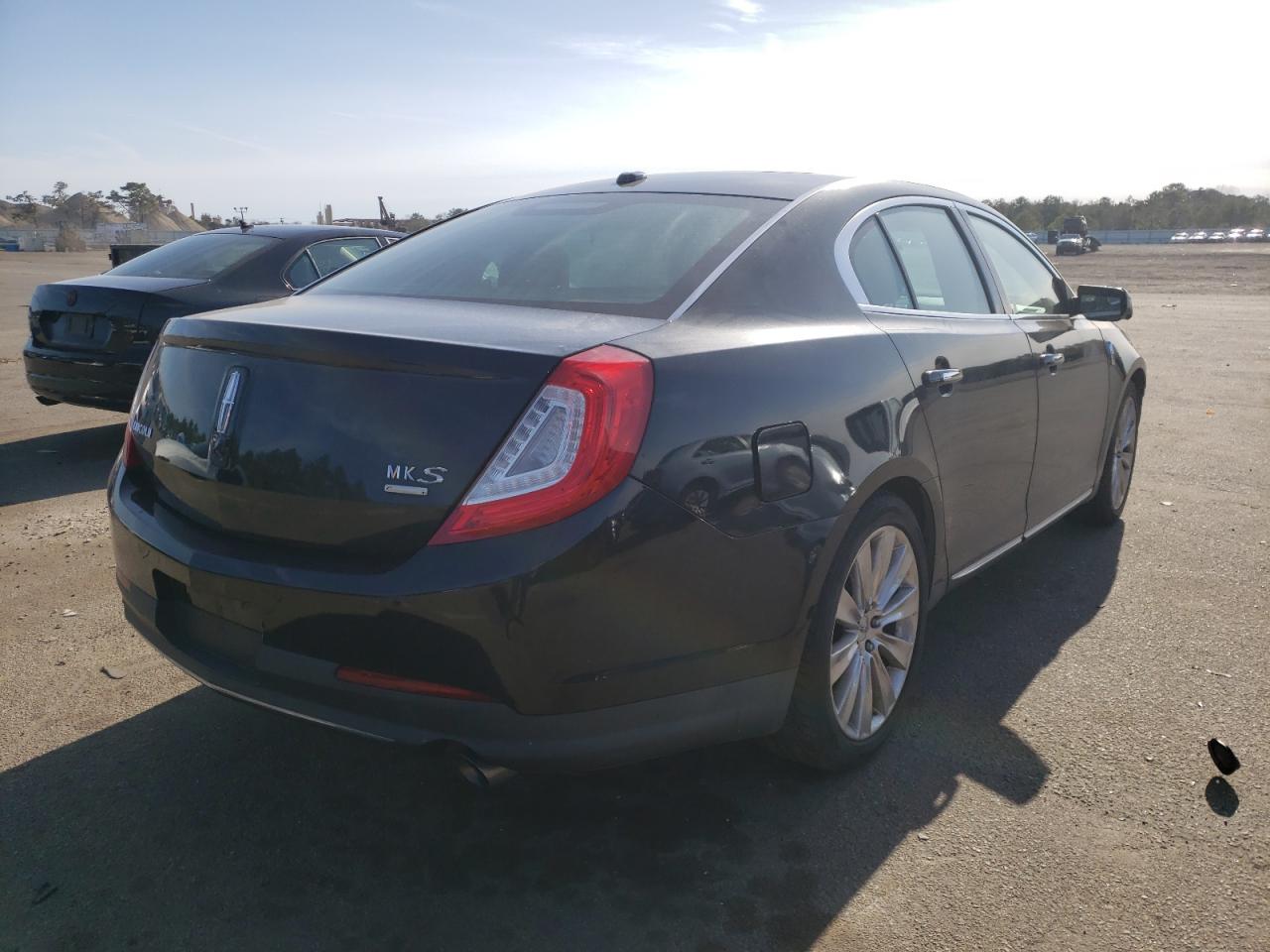Photo 4 from auction – 2013 LINCOLN MKS with VIN 1LNHL9FT5DG604801