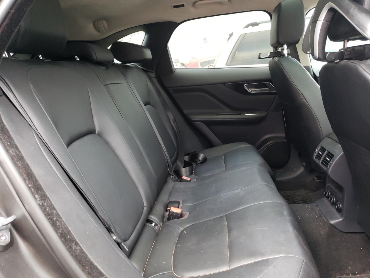 Photo 6 from auction – 2020 JAGUAR F-PACE PRE with VIN SADCJ2FX9LA621492