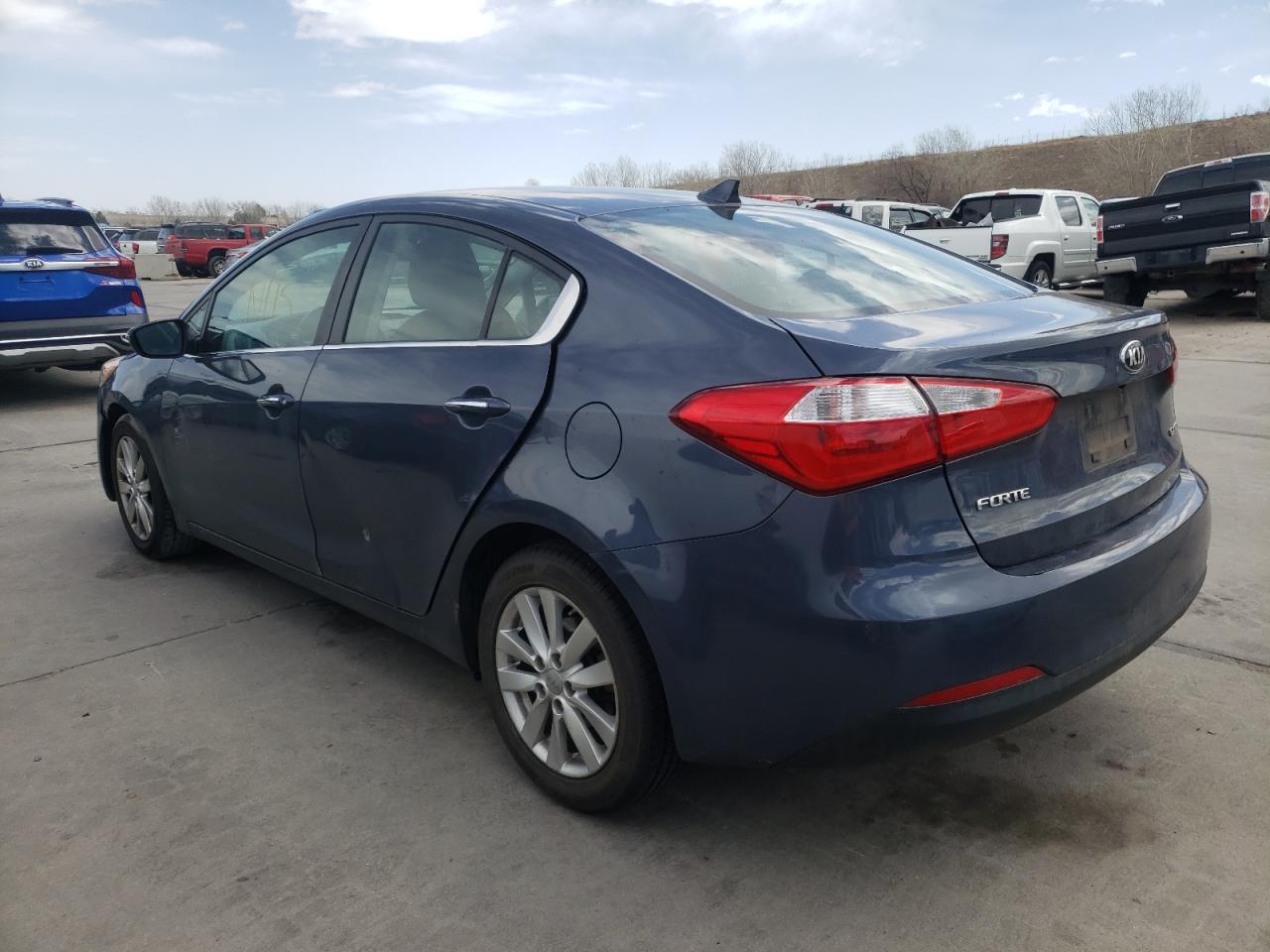 Photo 3 from auction – 2014 KIA FORTE EX with VIN KNAFX4A82E5056904