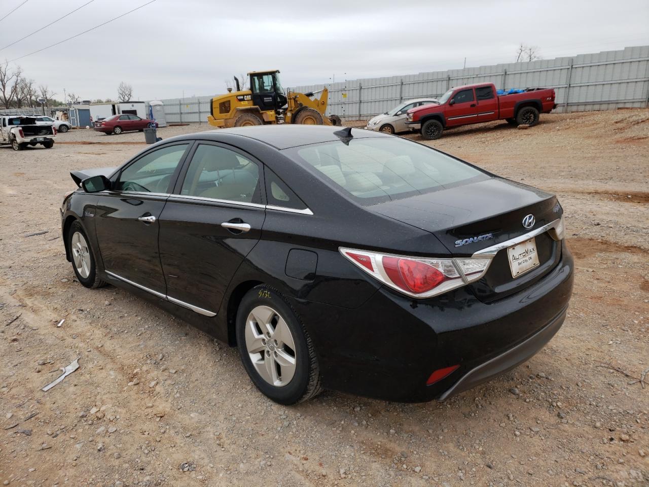 Photo 3 from auction – 2012 HYUNDAI SONATA HYB with VIN KMHEC4A4XCA059850