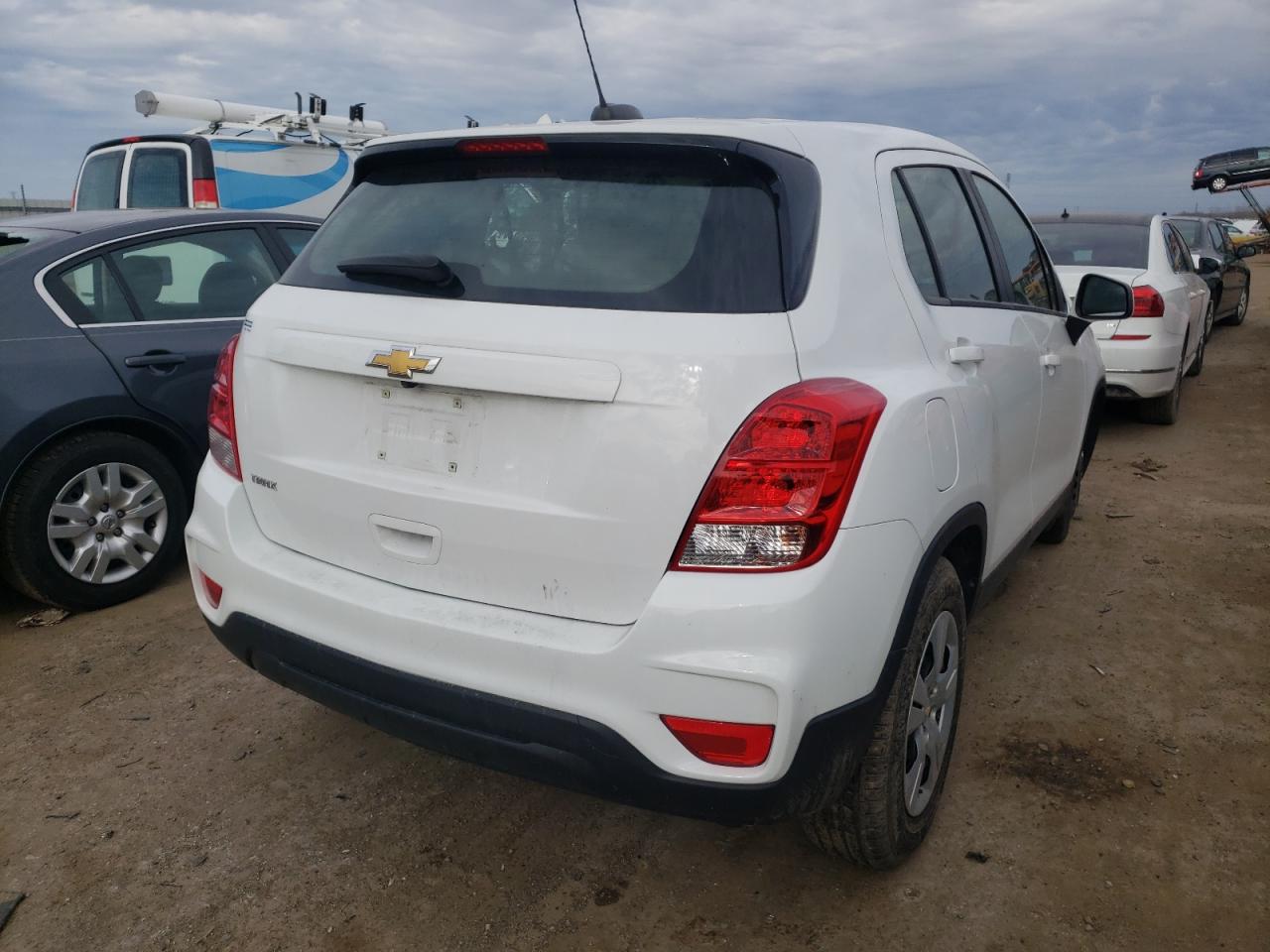 Photo 4 from auction – 2018 CHEVROLET TRAX LS with VIN KL7CJKSB7JB622182