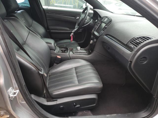Photo 5 from auction – 2018 CHRYSLER 300 S with VIN 2C3CCABG2JH214428