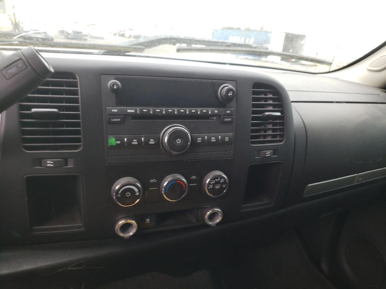 Photo 9 from auction – 2008 CHEVROLET SILVERADO with VIN 2GCEC13J781159525