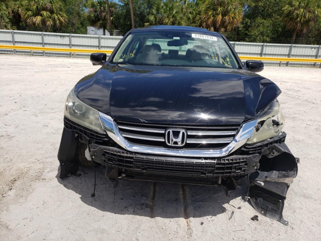 Photo 9 from auction – 2015 HONDA ACCORD EXL with VIN 1HGCR2F82FA116560