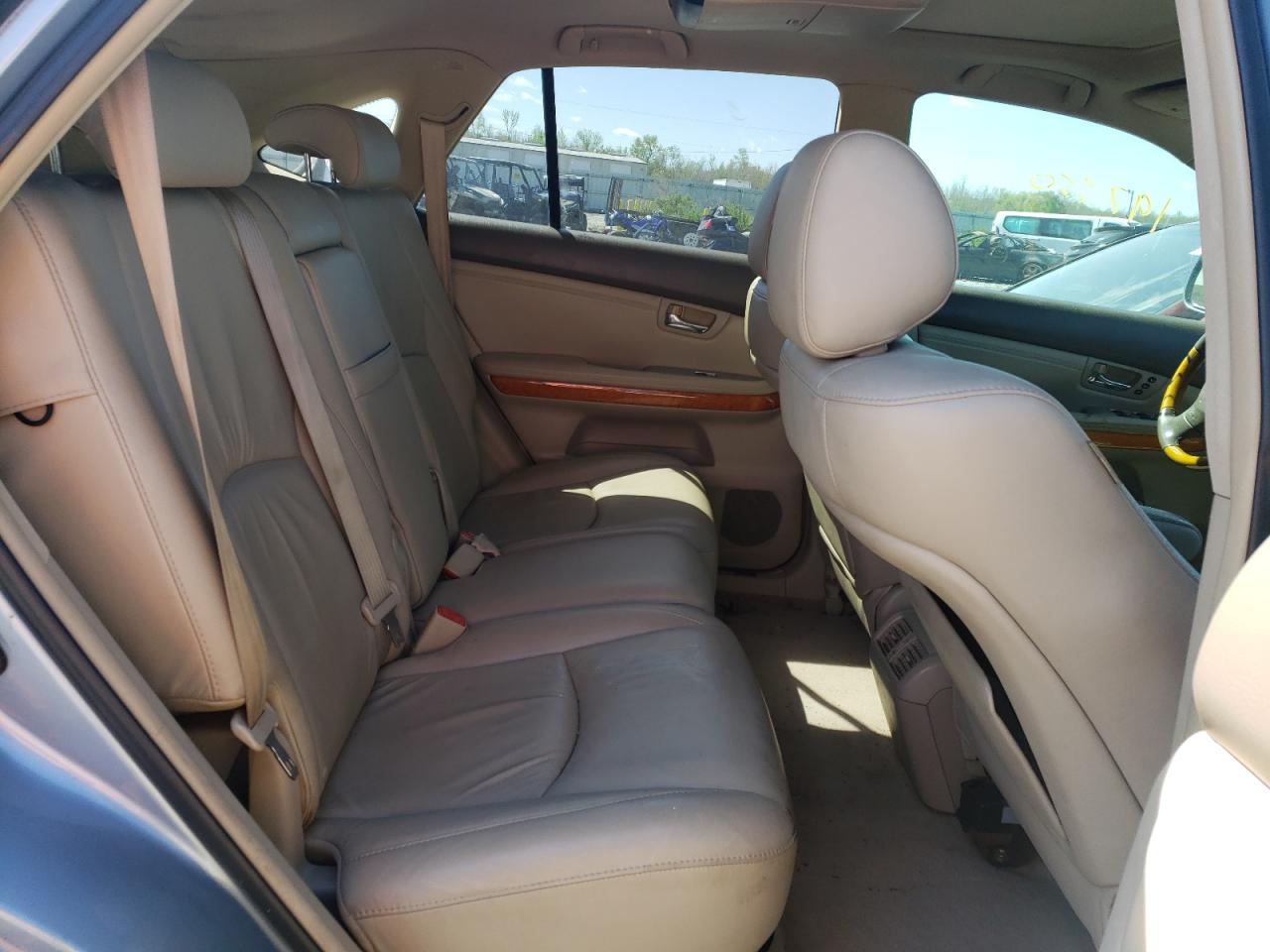 صورة رقم 6 من المزاد - 2006 LEXUS RX 330 مع VIN 2T2HA31U76C095816