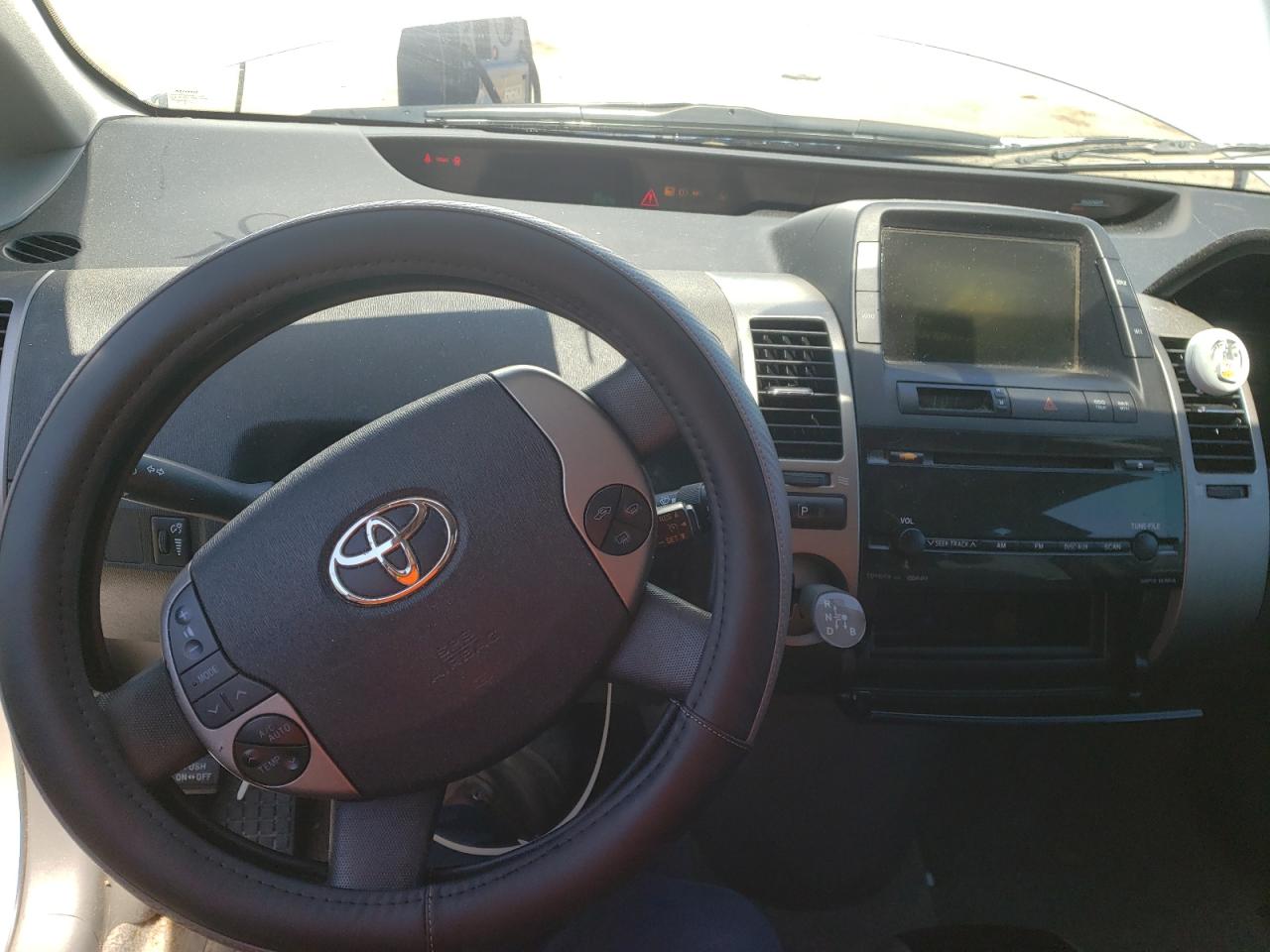 Photo 9 from auction – 2007 TOYOTA PRIUS with VIN JTDKB20U077635982