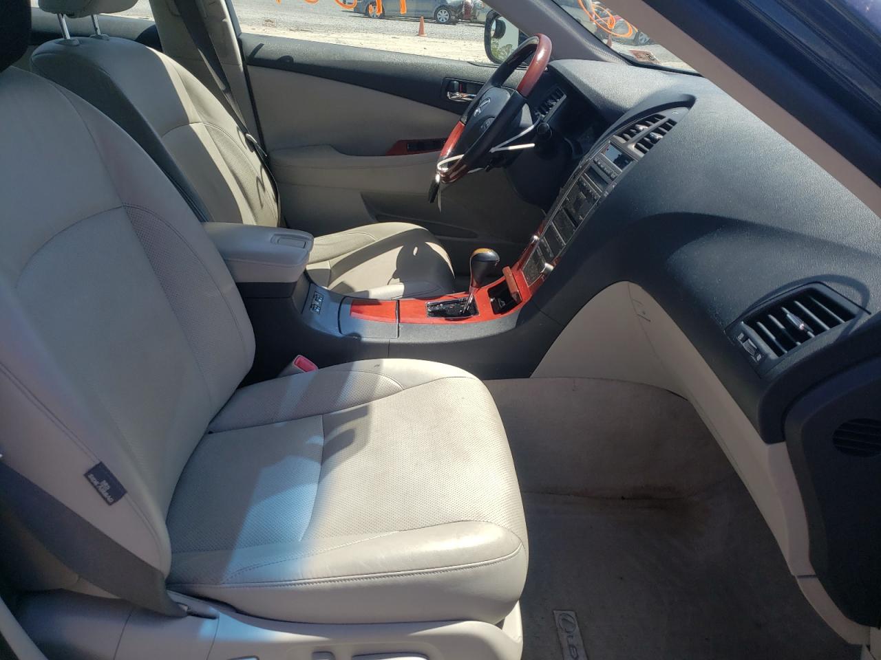 Photo 5 from auction – 2007 LEXUS ES 350 with VIN JTHBJ46G172095571