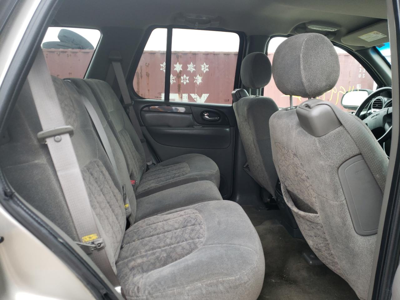 Photo 6 from auction – 2003 GMC ENVOY with VIN 1GKDT13S932375863