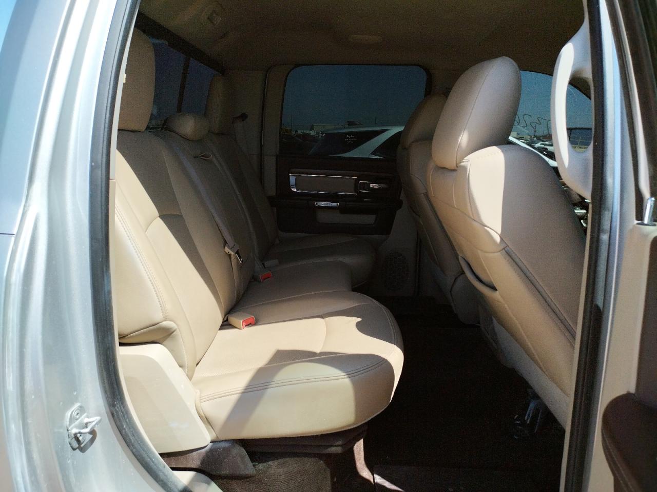 Photo 6 from auction – 2014 RAM 1500 LARAM with VIN 1C6RR7VT7ES100138
