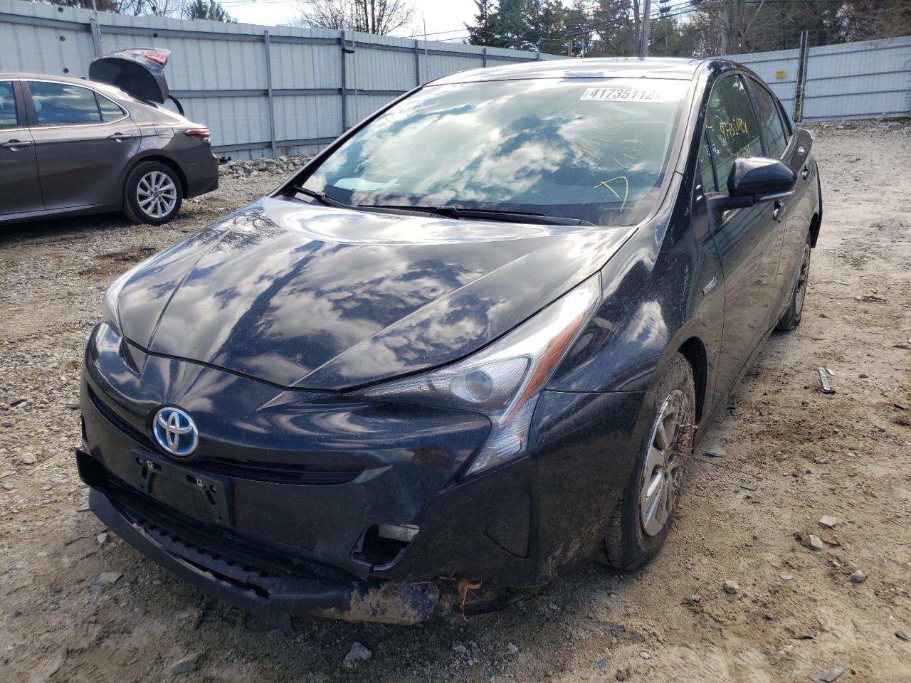 Photo 2 from auction – 2016 TOYOTA PRIUS with VIN JTDKBRFU9G3516125