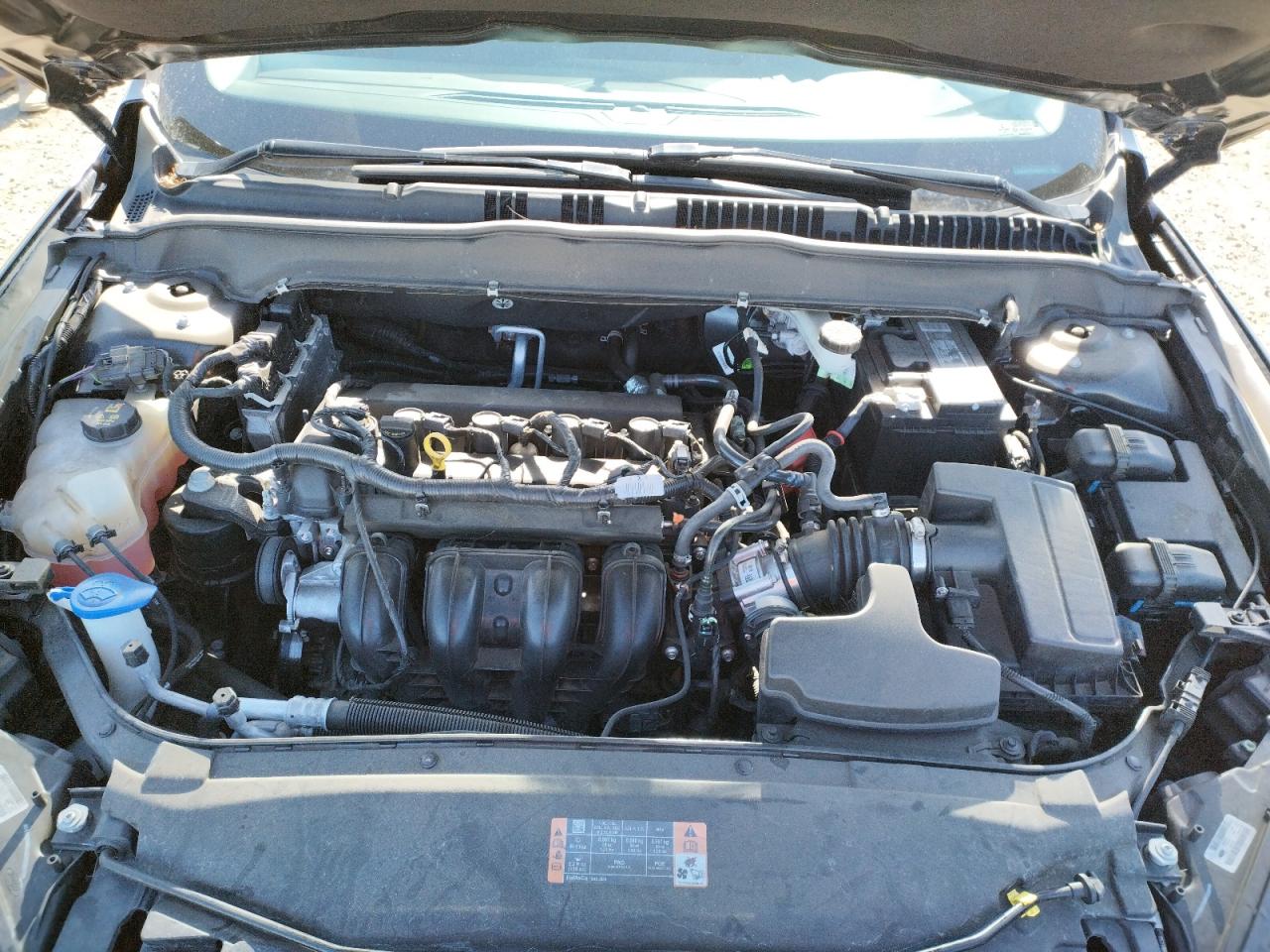 Photo 7 from auction – 2016 FORD FUSION S with VIN 3FA6P0G76GR291547
